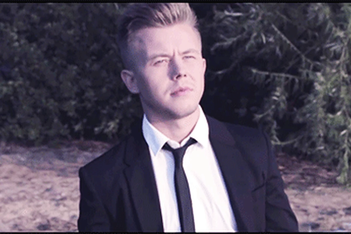 Still from Sergéy Ulyanov’s Belarusian-language music video covered by Charter 97